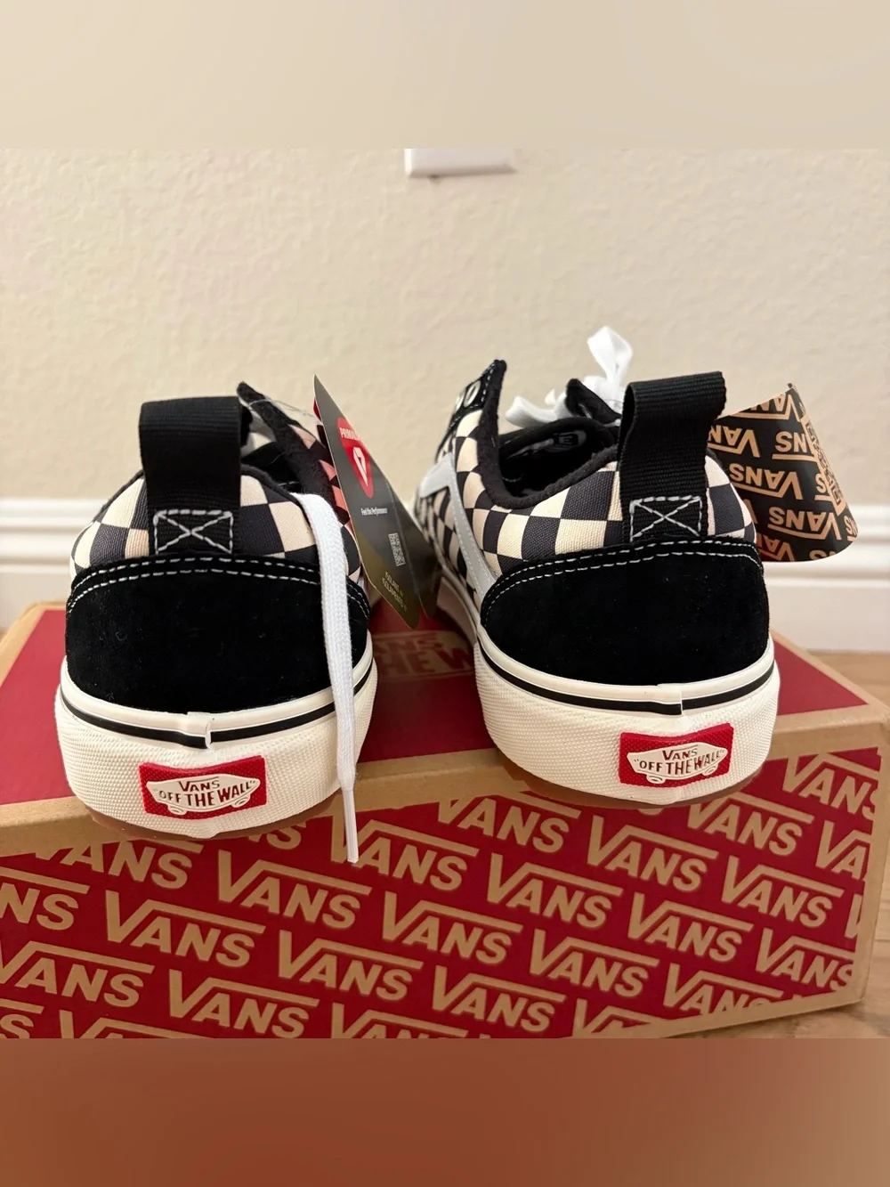Vans Old Skool MTE-1 checkered black and white US women 10.5 men 9